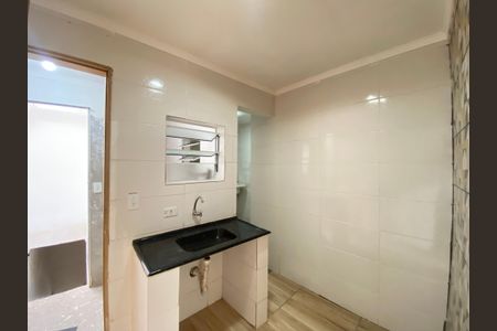 Cozinha de kitnet/studio para alugar com 1 quarto, 38m² em Jardim Ataliba Leonel, São Paulo