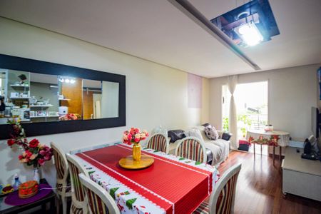 Sala de apartamento à venda com 3 quartos, 72m² em Usina Piratininga, São Paulo