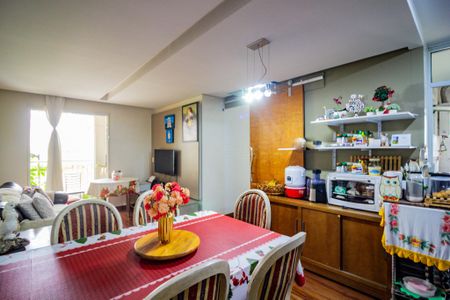 Sala de apartamento à venda com 3 quartos, 72m² em Usina Piratininga, São Paulo