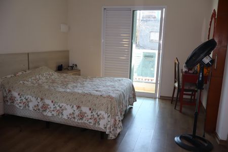 Casa para alugar com 200m², 3 quartos e 4 vagasSuíte