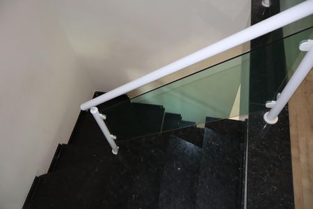 Casa para alugar com 200m², 3 quartos e 4 vagasCorredor superior