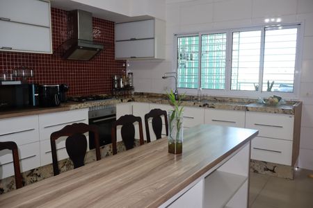 Casa para alugar com 200m², 3 quartos e 4 vagasCozinha