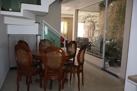 Casa para alugar com 200m², 3 quartos e 4 vagasSala de Jantar