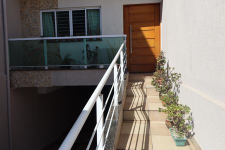 Casa para alugar com 200m², 3 quartos e 4 vagasHall de entrada