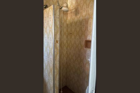 Apartamento para alugar com 65m², 2 quartos e sem vagaBanheiro