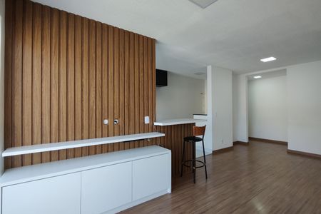 Apartamento para alugar com 60m², 2 quartos e 1 vagaSala