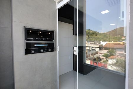 Apartamento para alugar com 60m², 2 quartos e 1 vagaVaranda