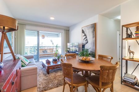 Sala de apartamento para alugar com 2 quartos, 74m² em Alphaville Conde Ii, Barueri