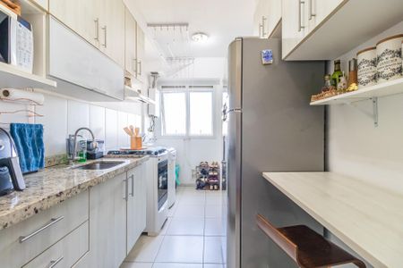 Apartamento para alugar com 74m², 2 quartos e 2 vagasCozinha