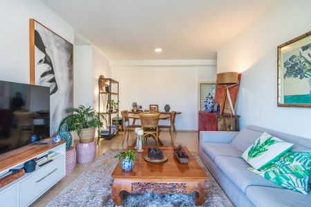 Apartamento para alugar com 74m², 2 quartos e 2 vagasSala