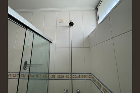 Casa à venda com 208m², 5 quartos e 3 vagas Casa à venda com 208m², 5 quartos e 3 vagasBanheiro 2