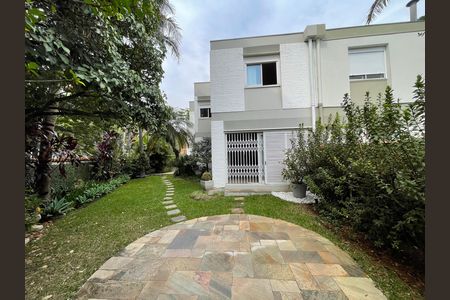 Casa à venda com 208m², 5 quartos e 3 vagas Casa à venda com 208m², 5 quartos e 3 vagasJardim