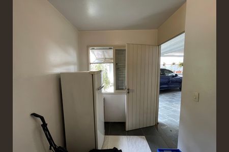 Casa à venda com 208m², 5 quartos e 3 vagas Casa à venda com 208m², 5 quartos e 3 vagasQuarto de Serviço