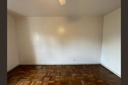 Casa à venda com 208m², 5 quartos e 3 vagas Casa à venda com 208m², 5 quartos e 3 vagasQuarto 1