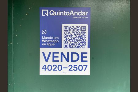 Casa à venda com 208m², 5 quartos e 3 vagas Casa à venda com 208m², 5 quartos e 3 vagasPlaquina TFBY-244