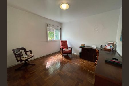 Casa à venda com 208m², 5 quartos e 3 vagas Casa à venda com 208m², 5 quartos e 3 vagasQuarto 2