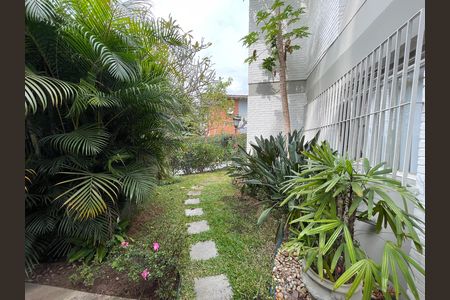 Casa à venda com 208m², 5 quartos e 3 vagas Casa à venda com 208m², 5 quartos e 3 vagasJardim