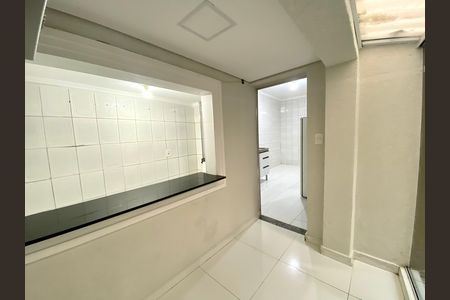 Casa à venda com 90m², 1 quarto e sem vagaÁrea de serviço 