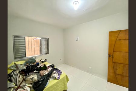 Casa à venda com 90m², 1 quarto e sem vagaQuarto