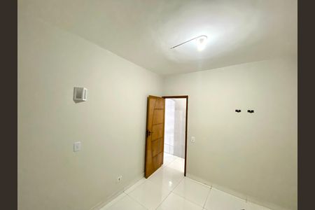 Casa à venda com 90m², 1 quarto e sem vagaQuarto