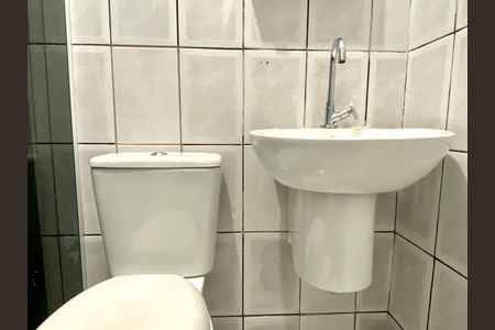 Casa à venda com 90m², 1 quarto e sem vagaBanheiro social