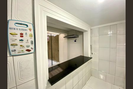 Cozinha de casa para alugar com 1 quarto, 90m² em Jardim Rosa de Franca, Guarulhos
