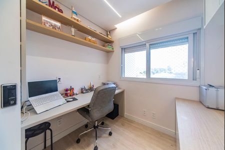 Apartamento à venda com 128m², 4 quartos e 2 vagasEscritório