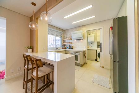 Apartamento à venda com 128m², 4 quartos e 2 vagasCozinha 