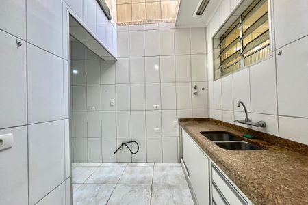 Casa à venda com 108m², 2 quartos e 1 vaga Casa à venda com 108m², 2 quartos e 1 vagaCozinha