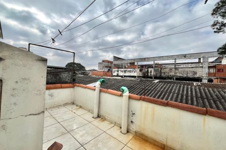 Casa à venda com 108m², 2 quartos e 1 vaga Casa à venda com 108m², 2 quartos e 1 vagaTerraço