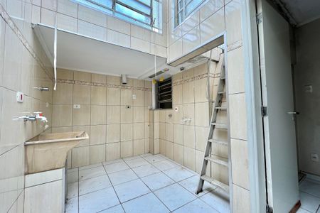 Casa à venda com 108m², 2 quartos e 1 vaga Casa à venda com 108m², 2 quartos e 1 vagaÁrea de Serviço