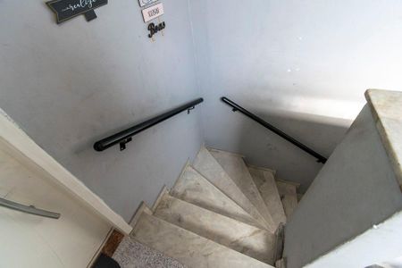 Apartamento para alugar com 112m², 2 quartos e sem vagaÁrea comum - Escadas