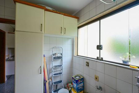 Apartamento à venda com 159m², 4 quartos e 2 vagasÁrea de Serviço 