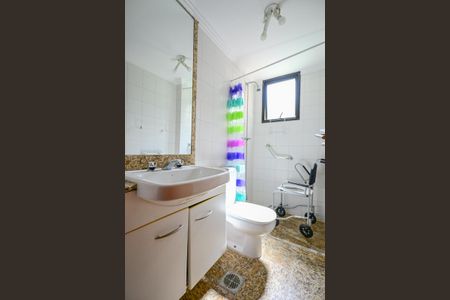 Apartamento à venda com 159m², 4 quartos e 2 vagasBanheiro