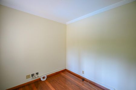 Apartamento à venda com 159m², 4 quartos e 2 vagasQuarto 2