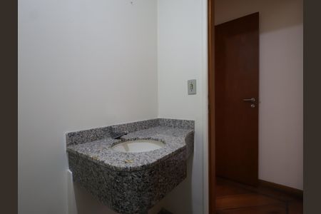 Apartamento à venda com 136m², 4 quartos e 3 vagasLavabo