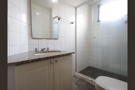 Apartamento à venda com 136m², 4 quartos e 3 vagasBanheiro