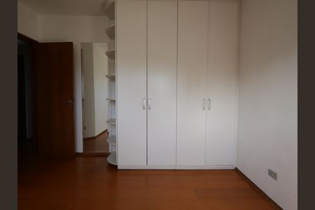 Apartamento à venda com 136m², 4 quartos e 3 vagasQuarto 1