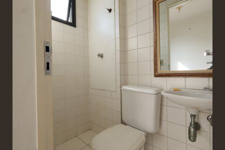 Apartamento à venda com 136m², 4 quartos e 3 vagasBanheiro de serviço