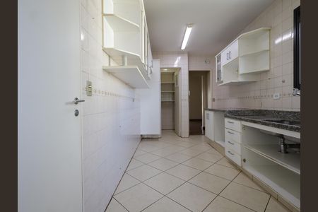 Apartamento à venda com 136m², 4 quartos e 3 vagasCozinha