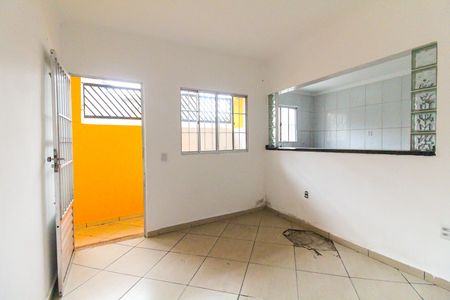 Sala de casa para alugar com 2 quartos, 250m² em Jardim São Paulo, São Paulo