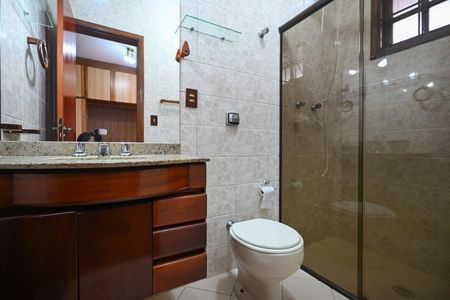 Casa para alugar com 141m², 3 quartos e 4 vagasBanheiro Suíte