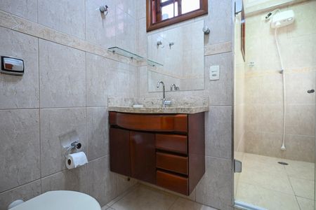 Casa para alugar com 141m², 3 quartos e 4 vagasBanheiro