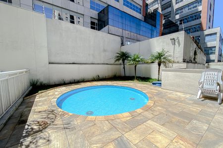 Apartamento para alugar com 57m², 3 quartos e 1 vagaÁrea comum - Piscina