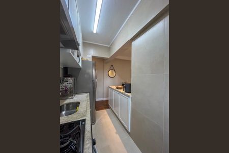 Apartamento à venda com 54m², 2 quartos e 1 vagaCozinha