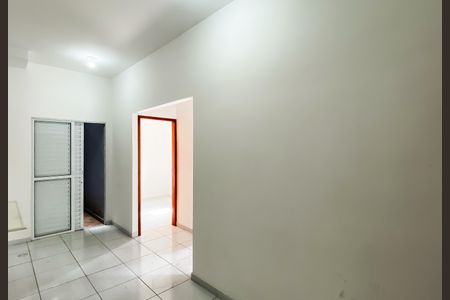 Apartamento para alugar com 31m², 2 quartos e sem vagaSala/cozinha/área de serviço 