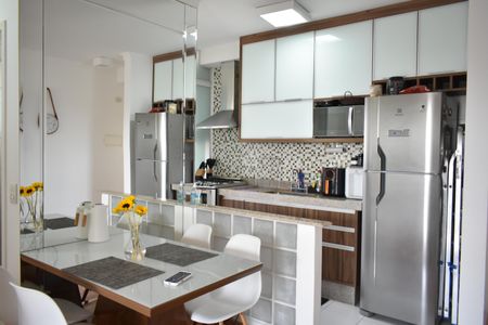 Apartamento à venda com 60m², 2 quartos e 2 vagasCozinha