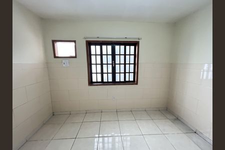 Quarto de casa para alugar com 1 quarto, 45m² em Magalhães Bastos, Rio de Janeiro