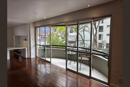 Foto 02 de apartamento à venda com 4 quartos, 138m² em Aclimação, São Paulo