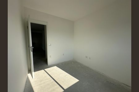 Apartamento à venda com 95m², 3 quartos e 2 vagasSuíte 2
